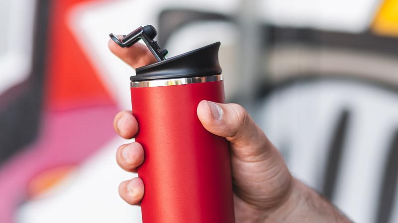 Чем отличается термокружка от термоса