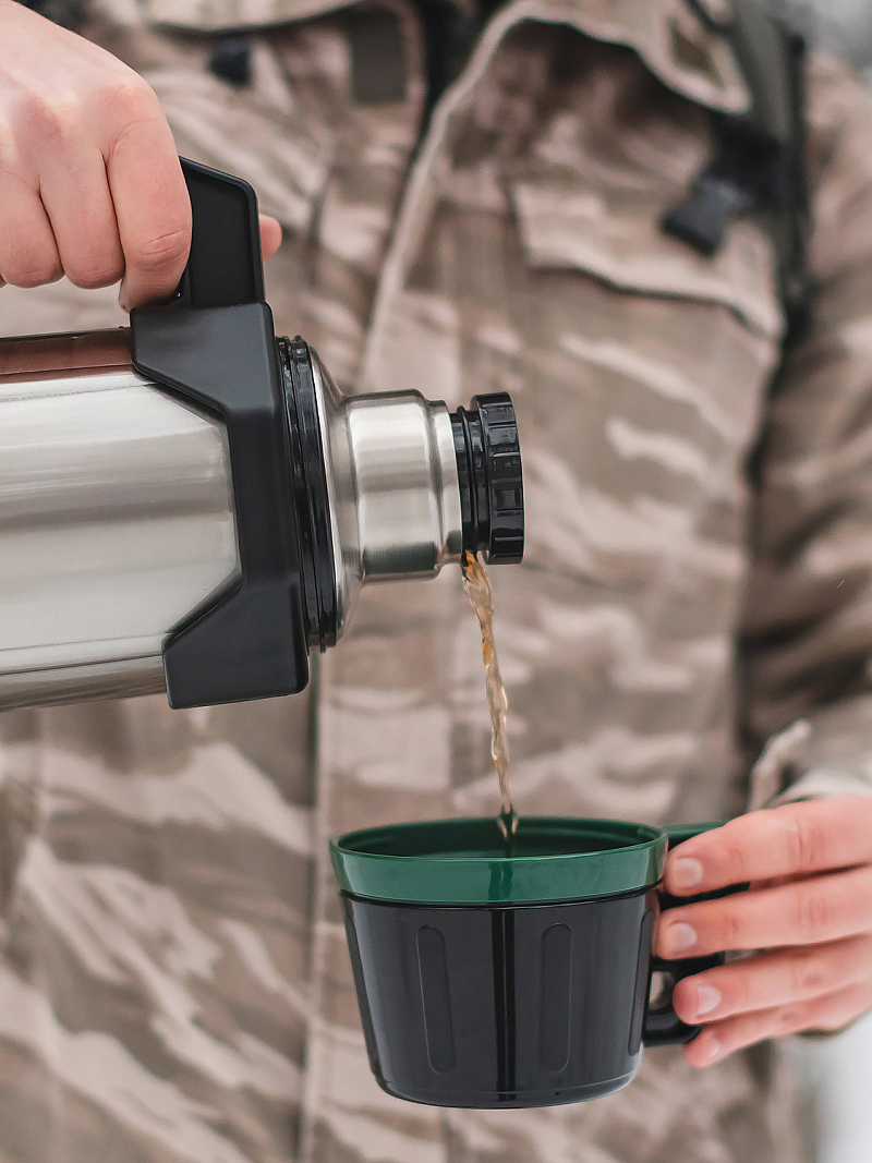 Термос 1.5л серии 110 «ТАЙГА» стальной с двумя чашками - 5