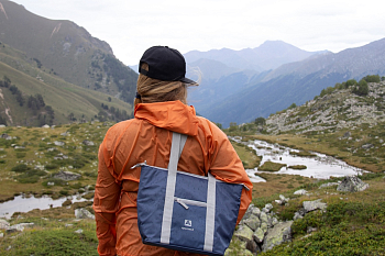 Компактная