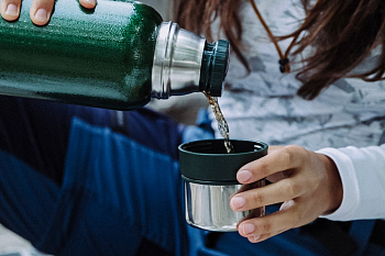 Высокие показатели удержания тепла и холода