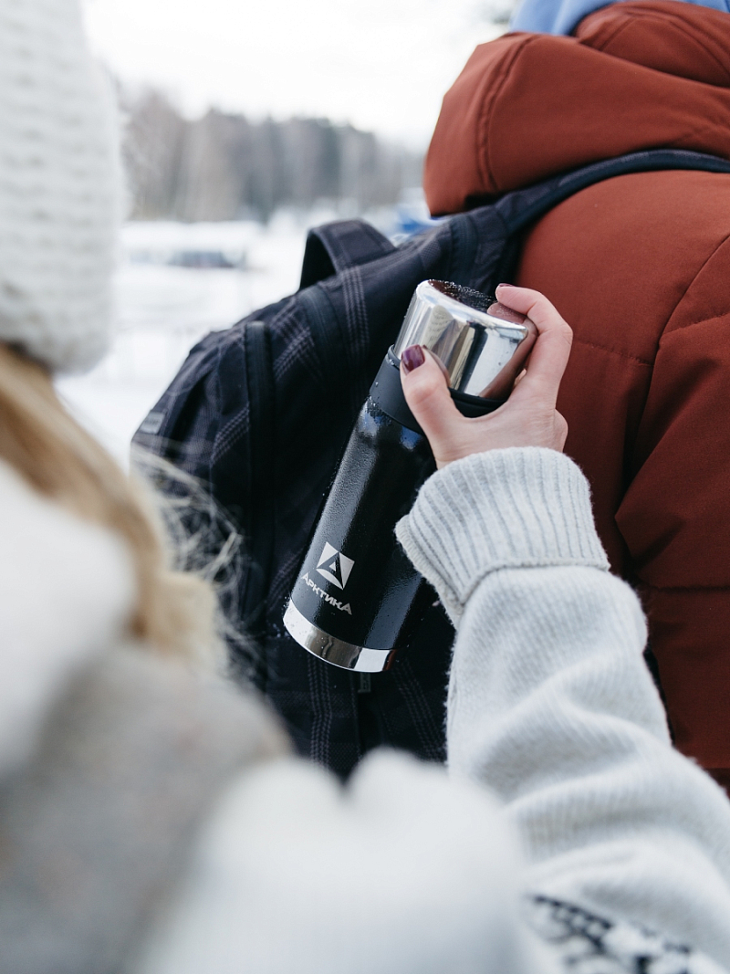 Термос 0.5л серии 106 чёрный с ситечком и молотковой эмалью - 6