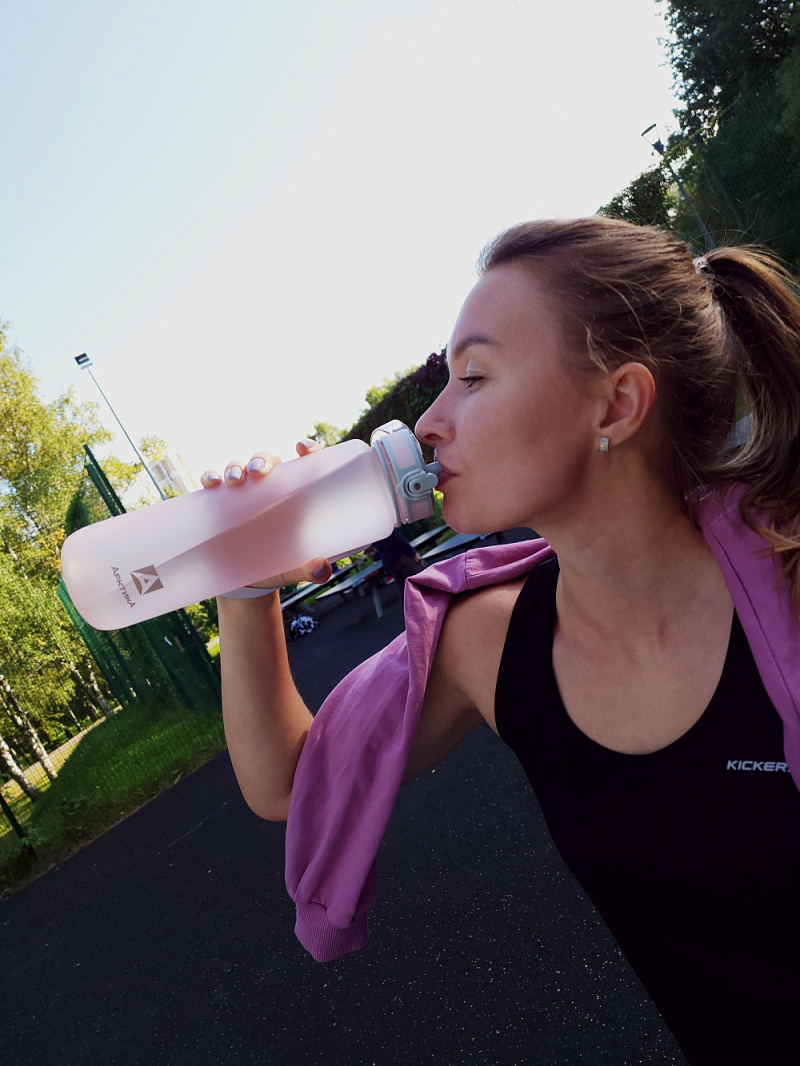 Тритановая бутылка 1л серии 720 матовая розовая с ситечком - 5