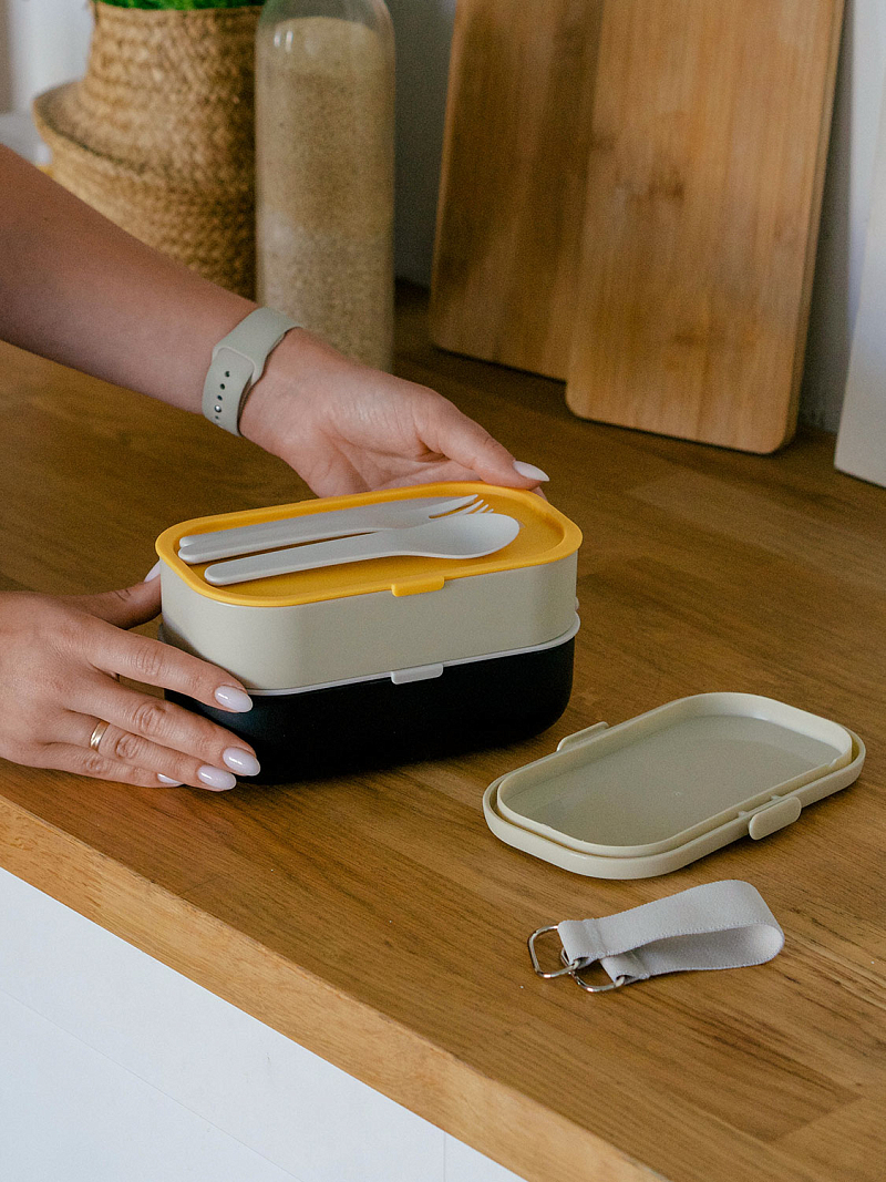 Ланч-бокс 1.35л серии 031 чёрный с двумя контейнерами - 6